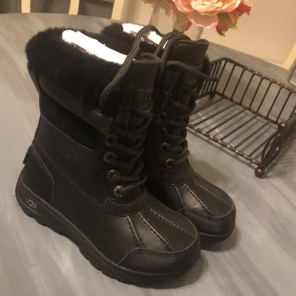 New w/o box UGG - BUTTE II BOOT - Toddler 10